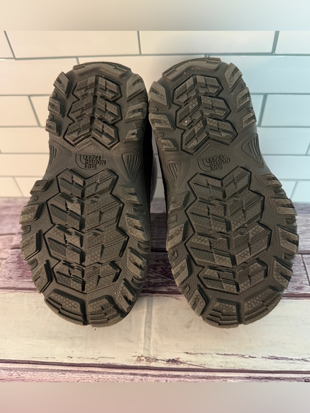 The North Face Alpenglow IV Winter ❄️ Boots Kids Size 12 - Picture 7 of 9